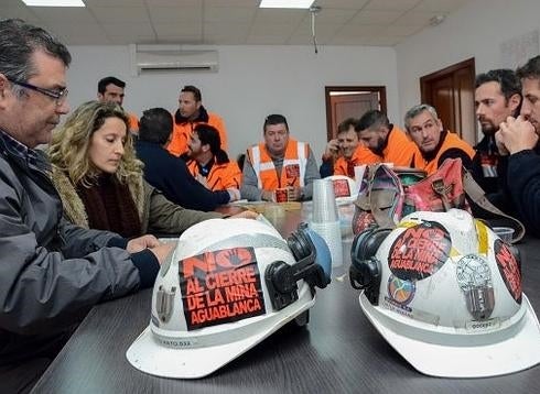 Los mineros encerrados en Monesterio preparan la marcha del viernes en Badajoz