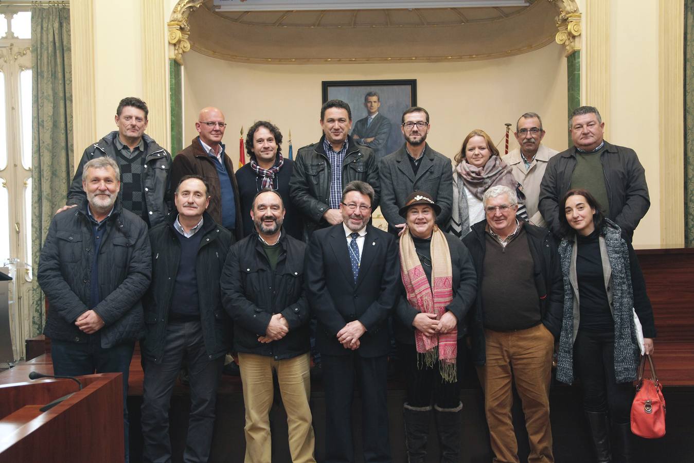 Alcaldes y concejales del Partido Judicial en la toma de posesión de José F. Castaño