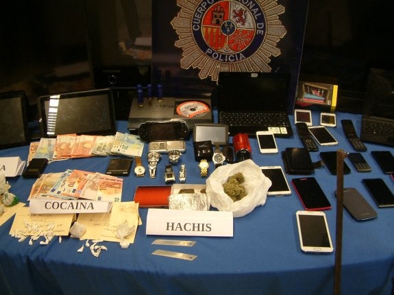 Detenido un clan familiar en Villanueva por tráfico de droga