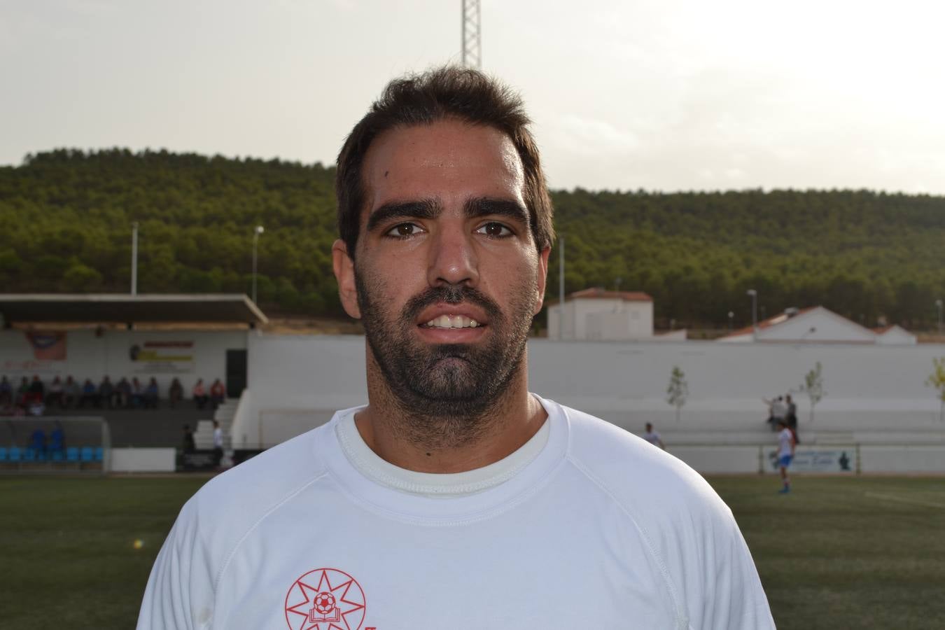 La Estrella pierde con el Quintana en un partido muy bronco