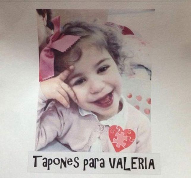 Cruz Roja local recoge tapones solidarios para salvar la vida de Valeria