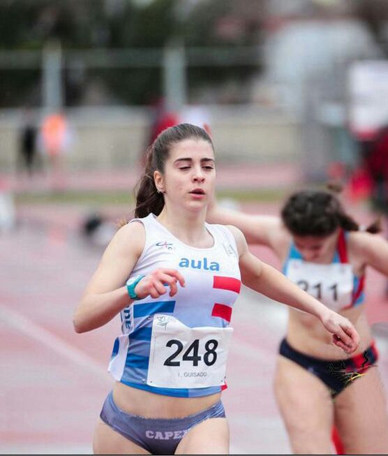 Isabel Guisado se proclama campeona de España junior en los 60 metros lisos