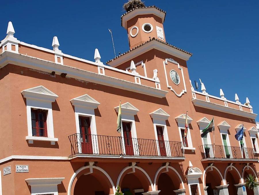 El Ayuntamiento convoca un minuto de silencio por Bruselas