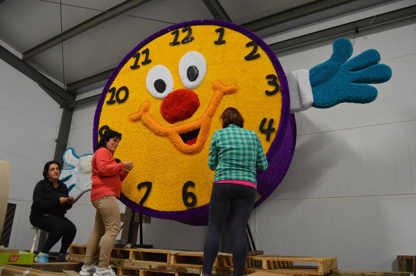 Campanario cuenta las horas para el día grande de su romería