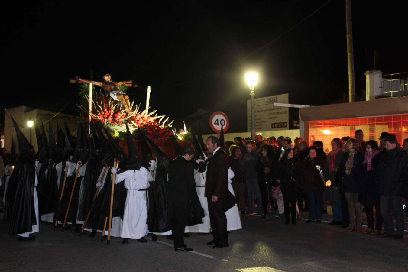 La Hermandad del Cristo de la Peña disfruta de su gran noche