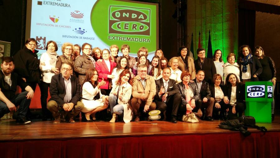 Malpartida recoge el premio ‘Gente Viajera’ de Onda Cero Extremadura a la Mejor Promoción Turística