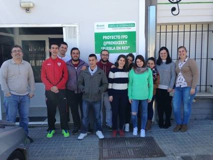 Los alumnos de @prendixent se forman en sensibilización ambiental