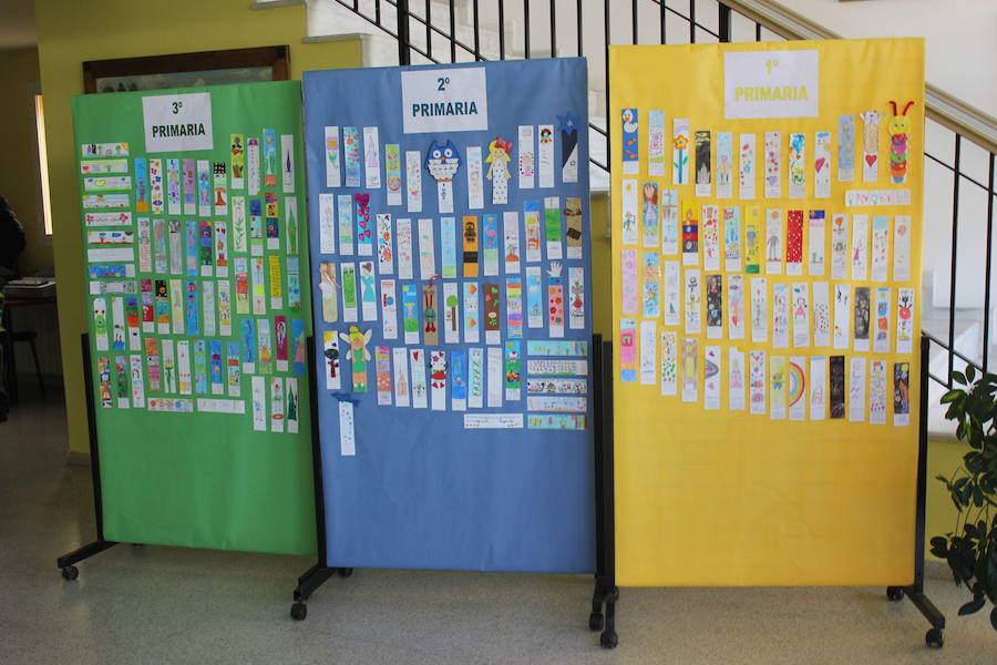 Una exposición de marcapáginas en la Casa de la Cultura