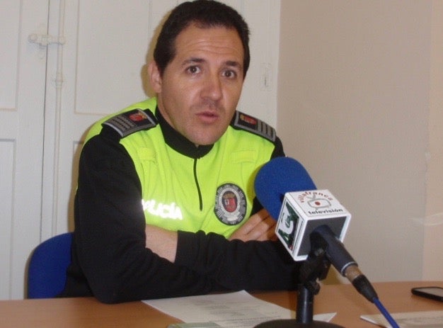 Tres policías locales y dos guardias civiles agredidos en Villafranca por tres miembros de una misma familia