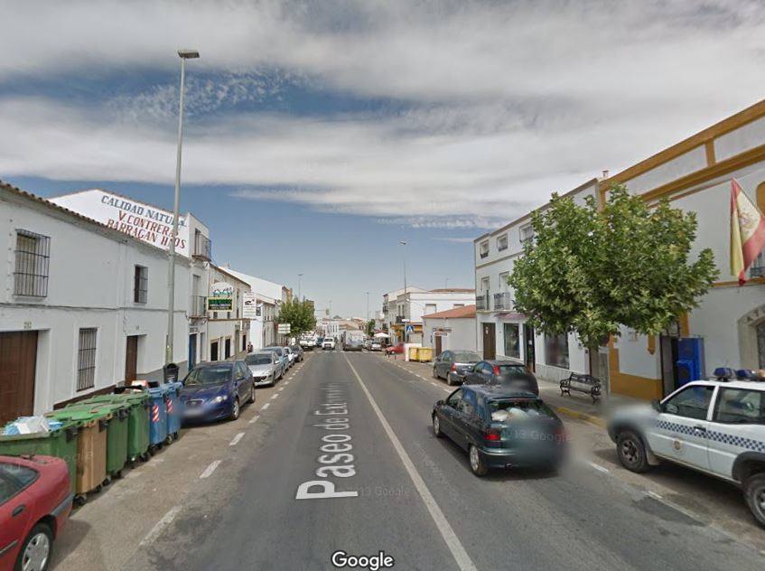 Mañana comienzan las labores de pintura de las marcas viales en la travesía de Monesterio