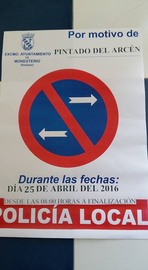 Mañana se reanudan los trabajos de pintura de las marcas viales de la travesía de Monesterio