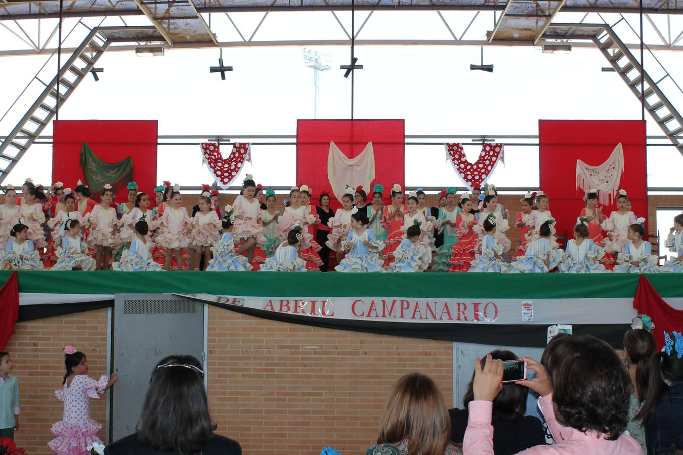 Sevillanas y flamenco en la tercera jornada de feria