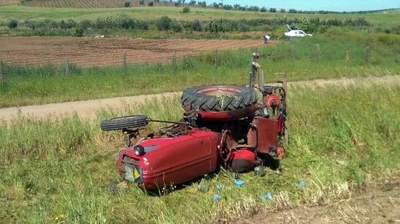 Segundo fallecido en cuatro días a causa del vuelco de un tractor