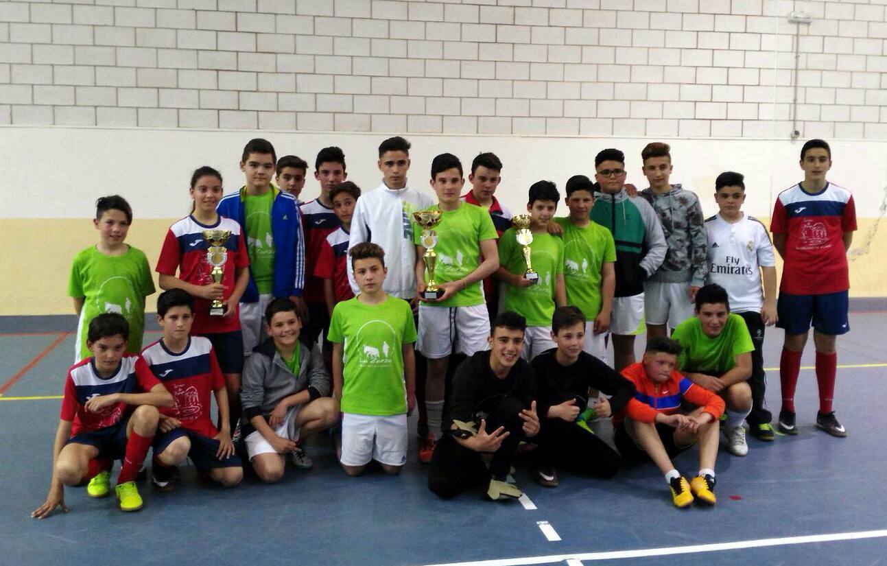 Los equipos de la Escuela Municipal de Fútbol Sala obtienen buenos resultados en el torneo de feria