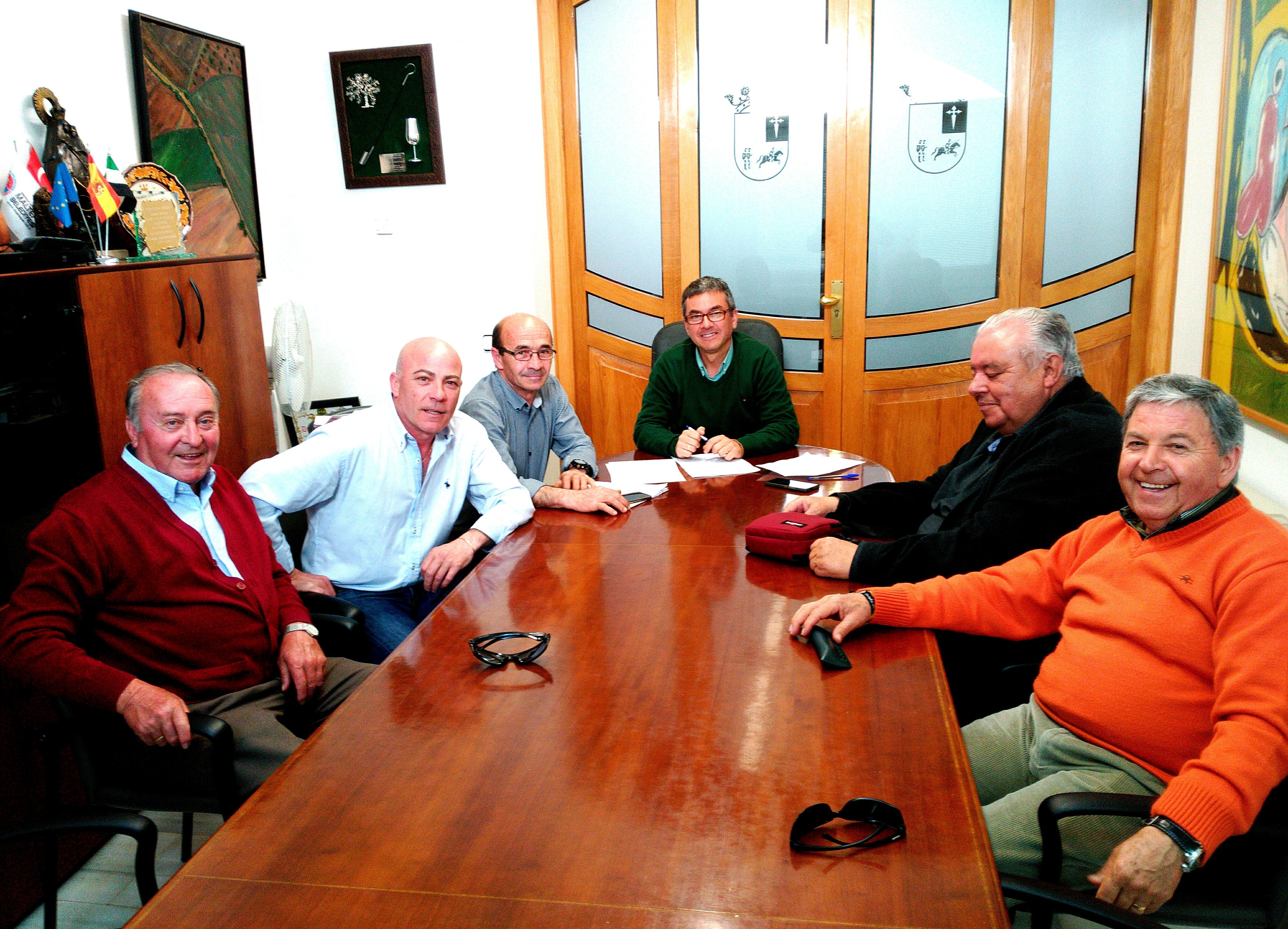 El Ayuntamiento se reúne con presidentes y directivos de las asociaciones de vecinos para ver qué actuaciones son prioritarias en sus barrios