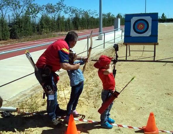 Doble actividad del Club de Tiro con Arco en Trujillo y La Zarza