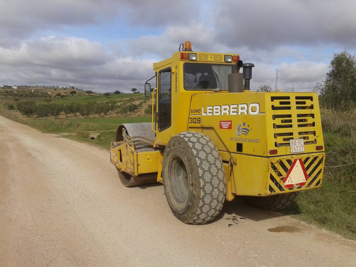 El grupo municipal socialista insta al Ayuntamiento al arreglo prioritario de los caminos del Amarillo, el Chapín y del Lomo