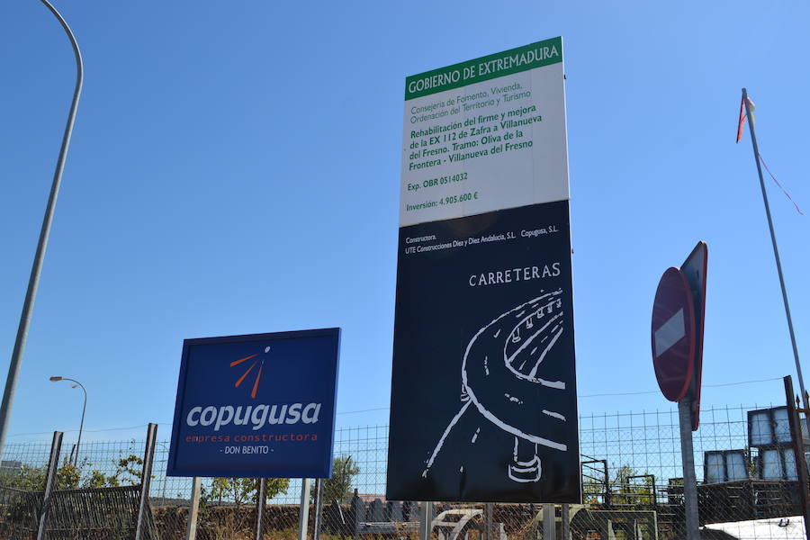 El Ayuntamiento solicita a la Consejería de Fomento una solución inmediata para la obra de la EX112 Oliva-Villanueva