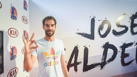 Calderón entra en la primera lista de su entrenador para Río 2016