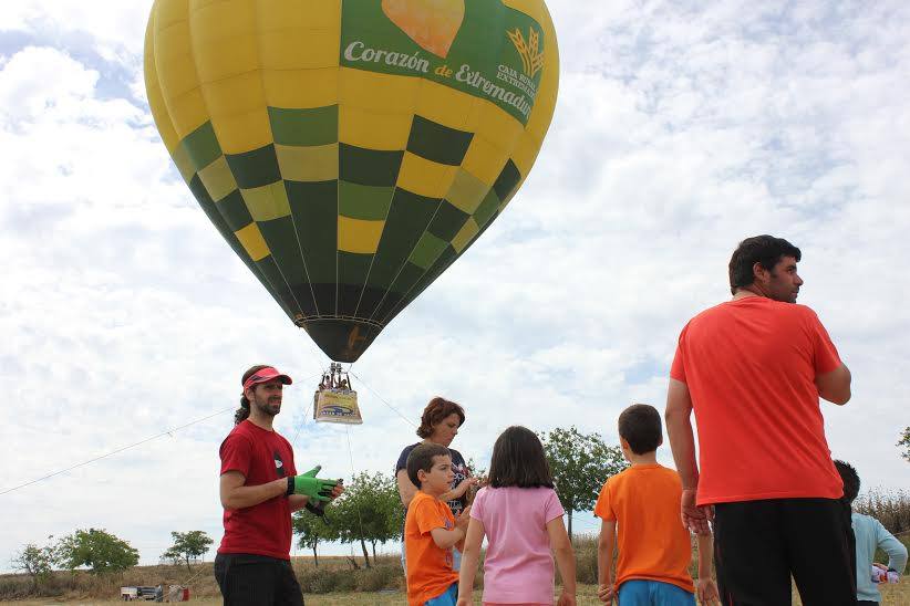 Unas 140 personas protagonizan vuelos en globo