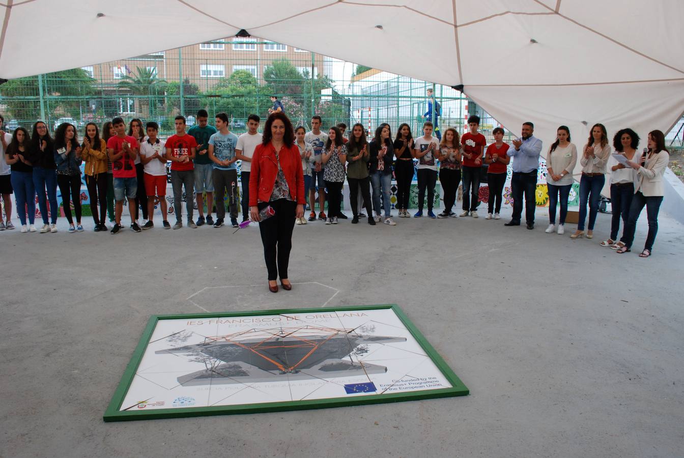 El IES Francisco de Orellana estrena cúpula, realizada a través de un proyecto europeo