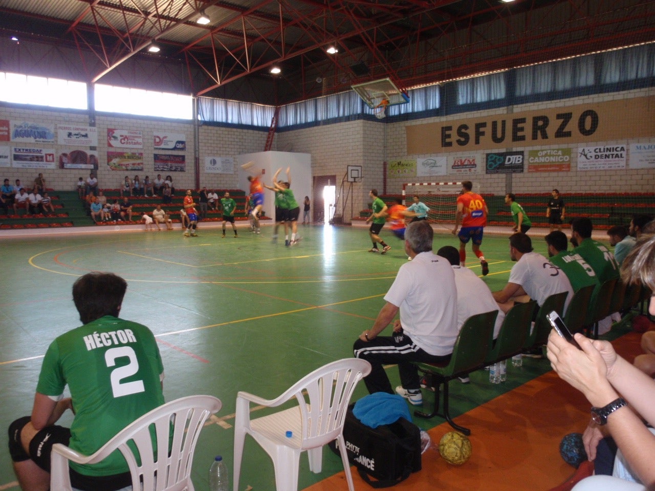 La Federación Extremeña de Balonmano ha celebrado esta mañana en Villafranca su 30 aniversario