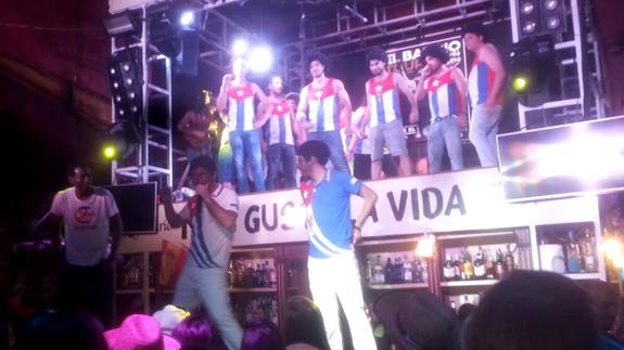 Se armó la gozadera carnavalera en la feria