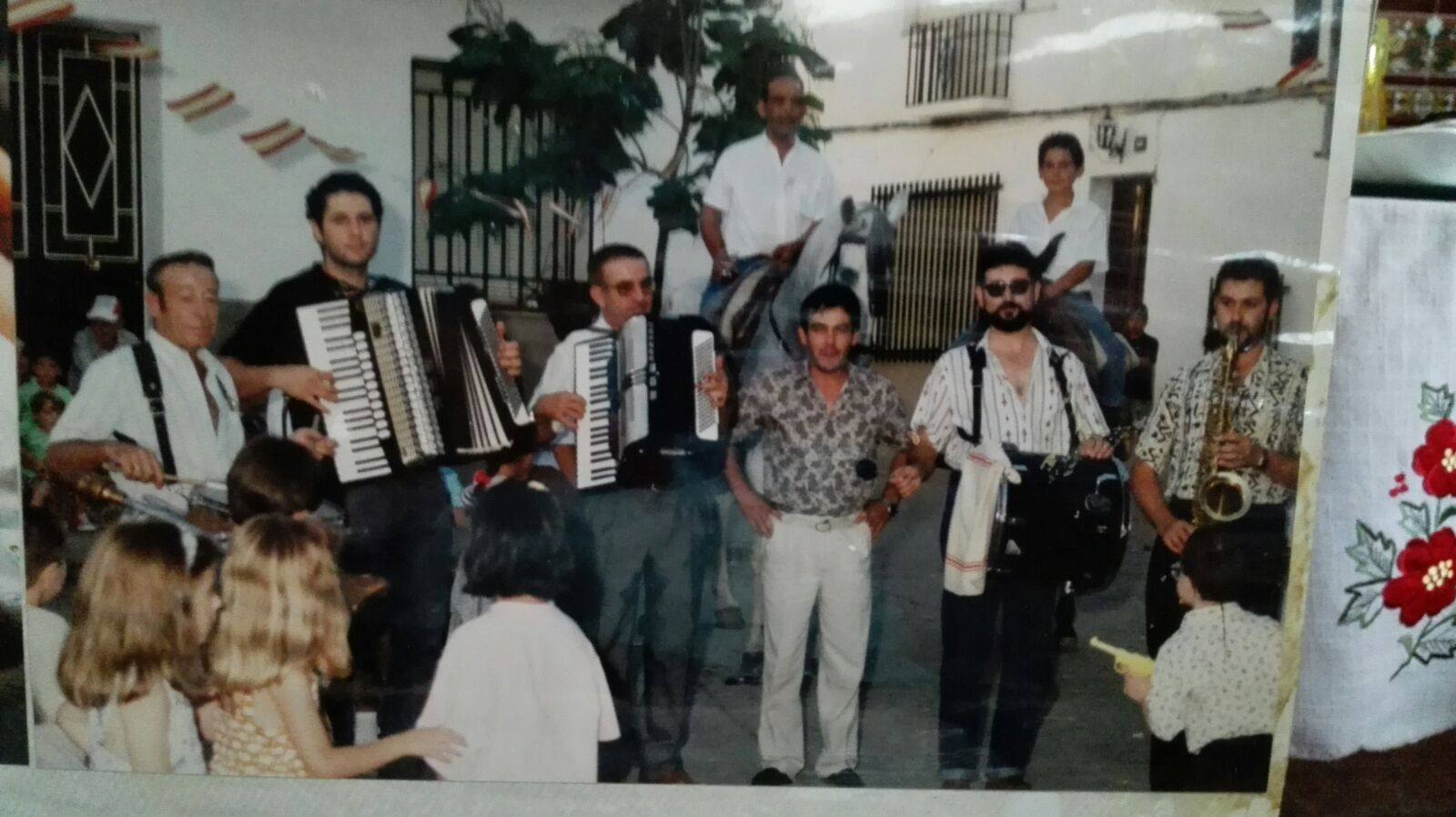El barrio de la Encalá celebra sus fiestas tras seis años de inactividad