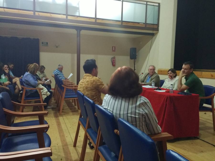 Urvipexsa informa a los arroyanos sobre las viviendas de protección oficial