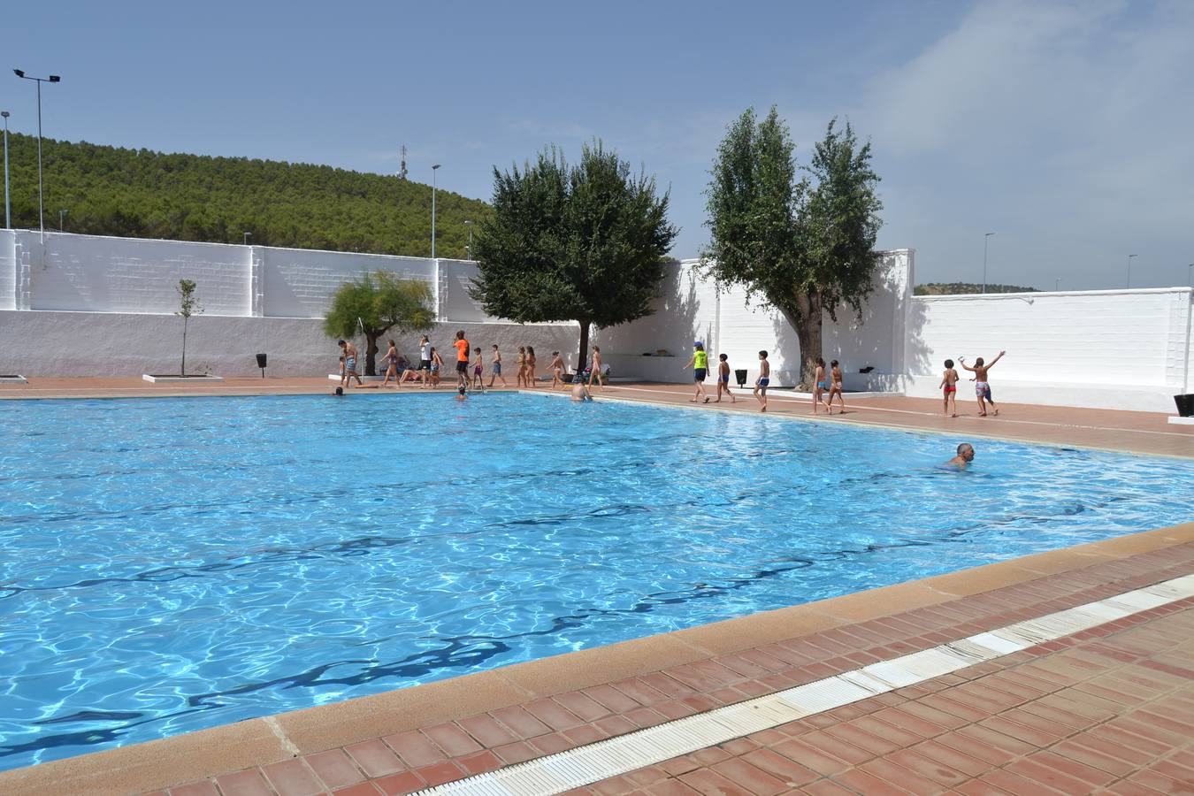 La piscina municipal abre sus puertas este domingo