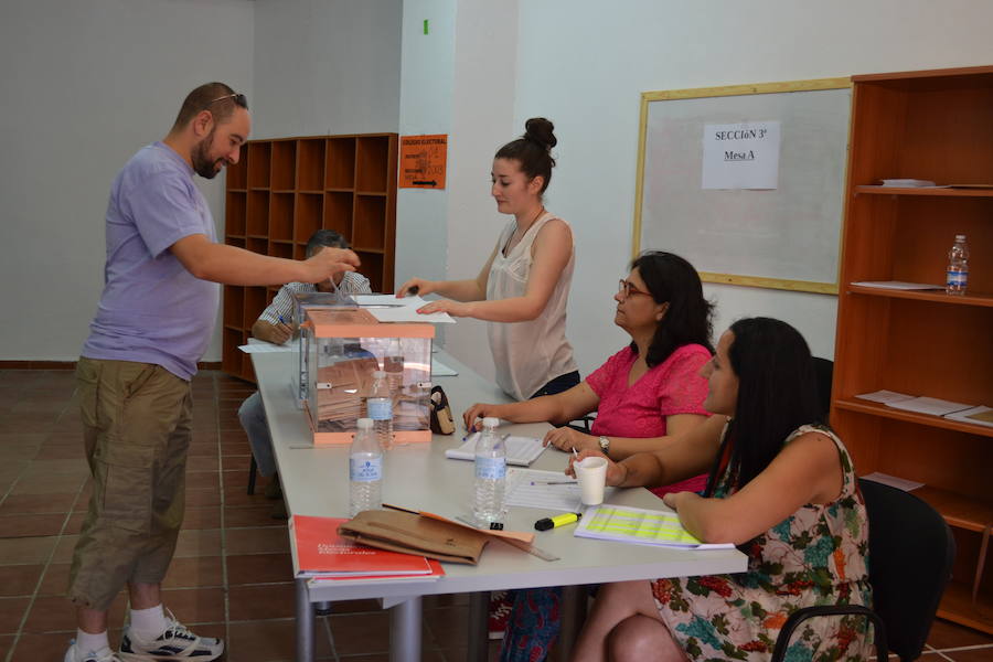 El PP aventaja en 17 votos al PSOE y gana en el 26J