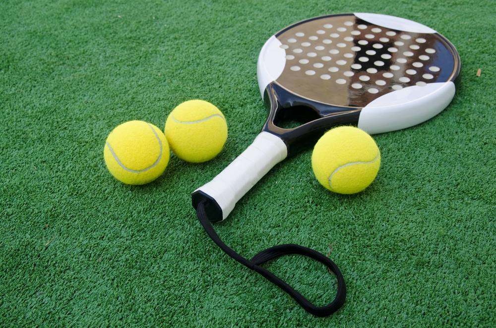 Este fin de semana, torneo de pádel en Alange a beneficio de la Asociación de Esclerosis de Extremadura