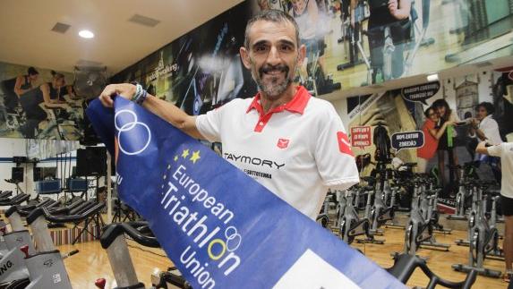 El cacereño Kini Carrasco, Premio Extremadura del Deporte 2015