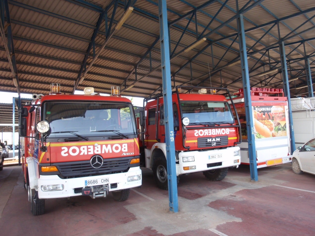 Los bomberos de Villafranca operan desde el Centro de Transportes por obras en el Parque Comarcal