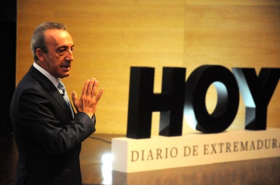 «La competitividad es la capacidad de crear valor»