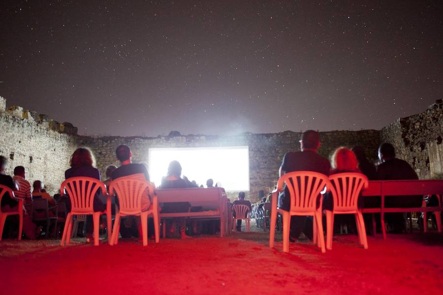 'Poltergeist' abrirá la XI edición del Festival de Cine de Terror en el castillo de Arroyo de la Luz