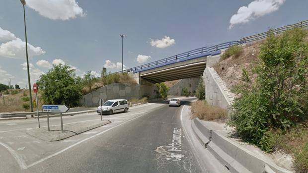 Aparece el cadáver de una mujer bajo un puente en Madrid
