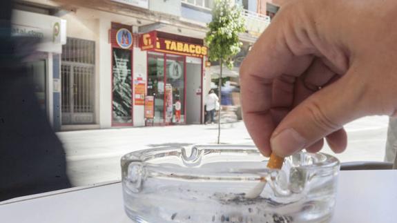 La comunidad lidera la caída de las ventas de tabaco en el último año