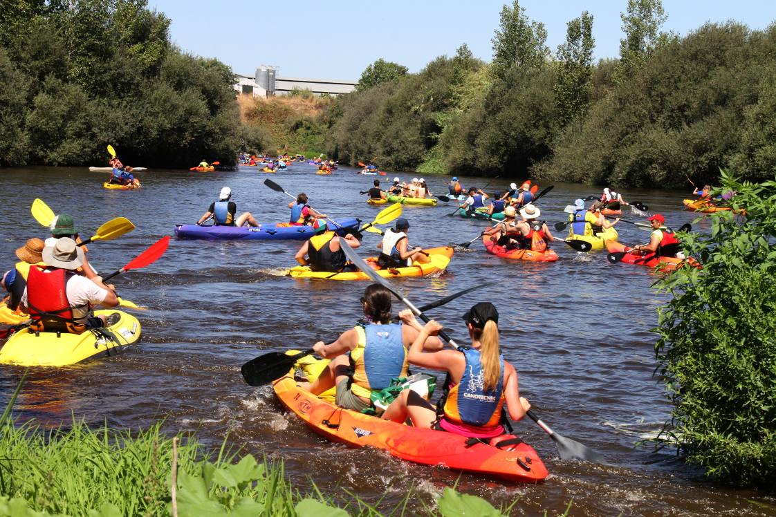El PSOE de Coria achaca una reducción de palistas en el Alagón por las tasas deportivas