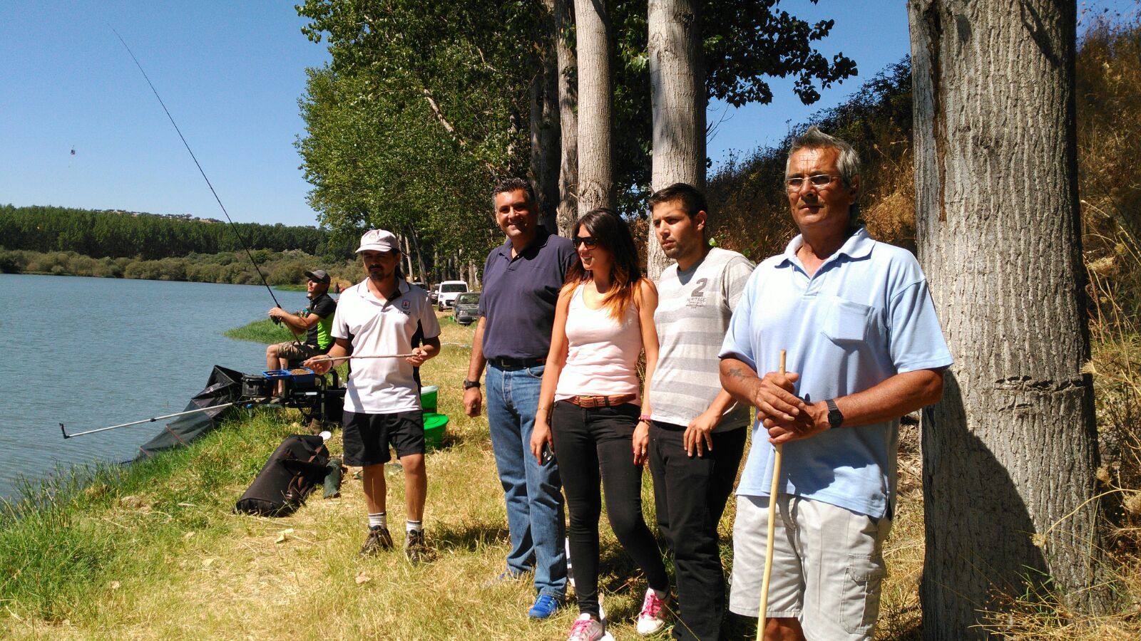 Los caurienses Fátima Córdoba y José Antonio Ruano participaran en la final regional de pesca