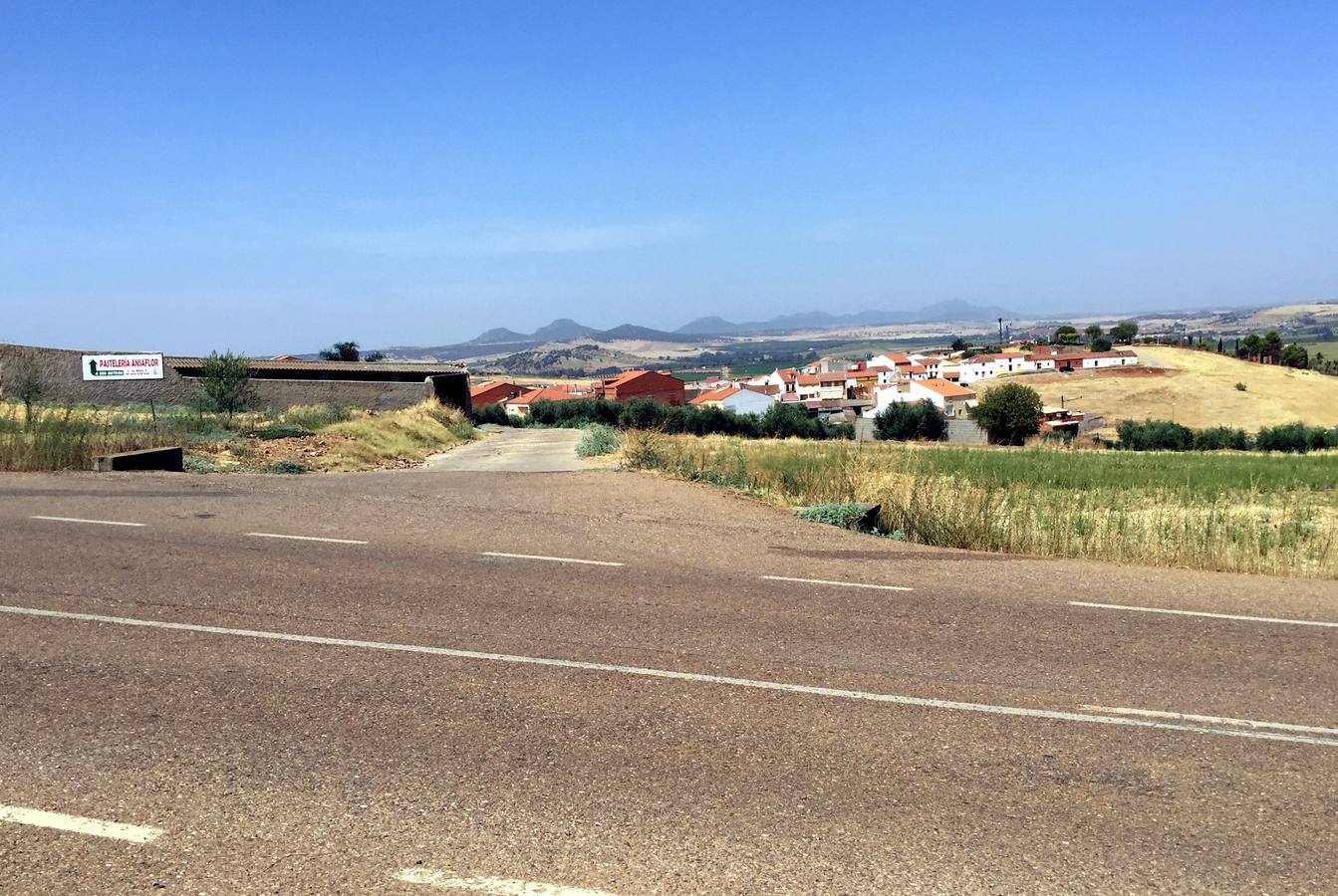El Ayuntamiento pavimentará varias calles y accesos dentro del Plan de Pavimentación