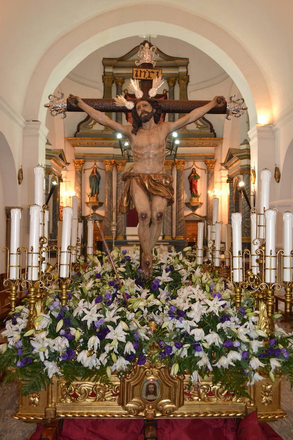 Tras el traslado del Cristo del día tres habrá una verbena