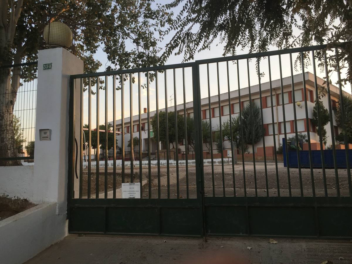 El Ayuntamiento acomete diversas mejoras en los colegios
