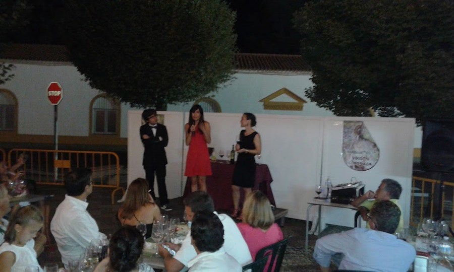 Nuevo 'exito' de la cata maridaje 'Entre risas y vinos' en el marco de la XX Fiesta de la Vendimia