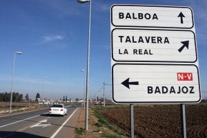 La obra de arreglo de la carretera del aeropuerto costará 5,8 millones de euros