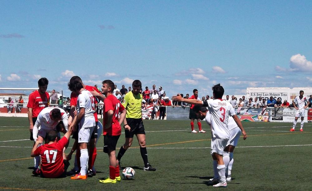 El 'Campa' afronta un vibrante derbi en Castuera en la segunda jornada
