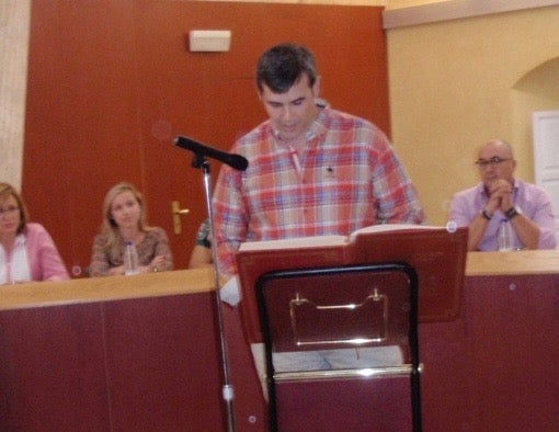 El pleno ratifica, con la abstención de la oposición, el convenio suscrito por el Ayuntamiento con propietarios para la urbanización del Parque 'Iván de Castro'