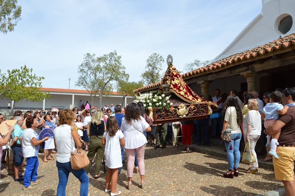 Campanario se vuelca de nuevo con fervor en los actos de la Coronación de su Patrona