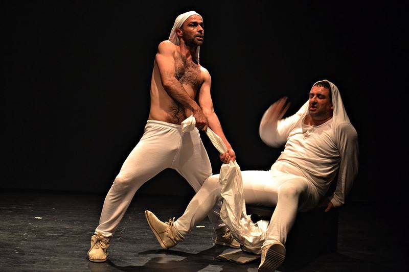 La compañía Ajidanha Teatro pone en escena: "OPUS"
