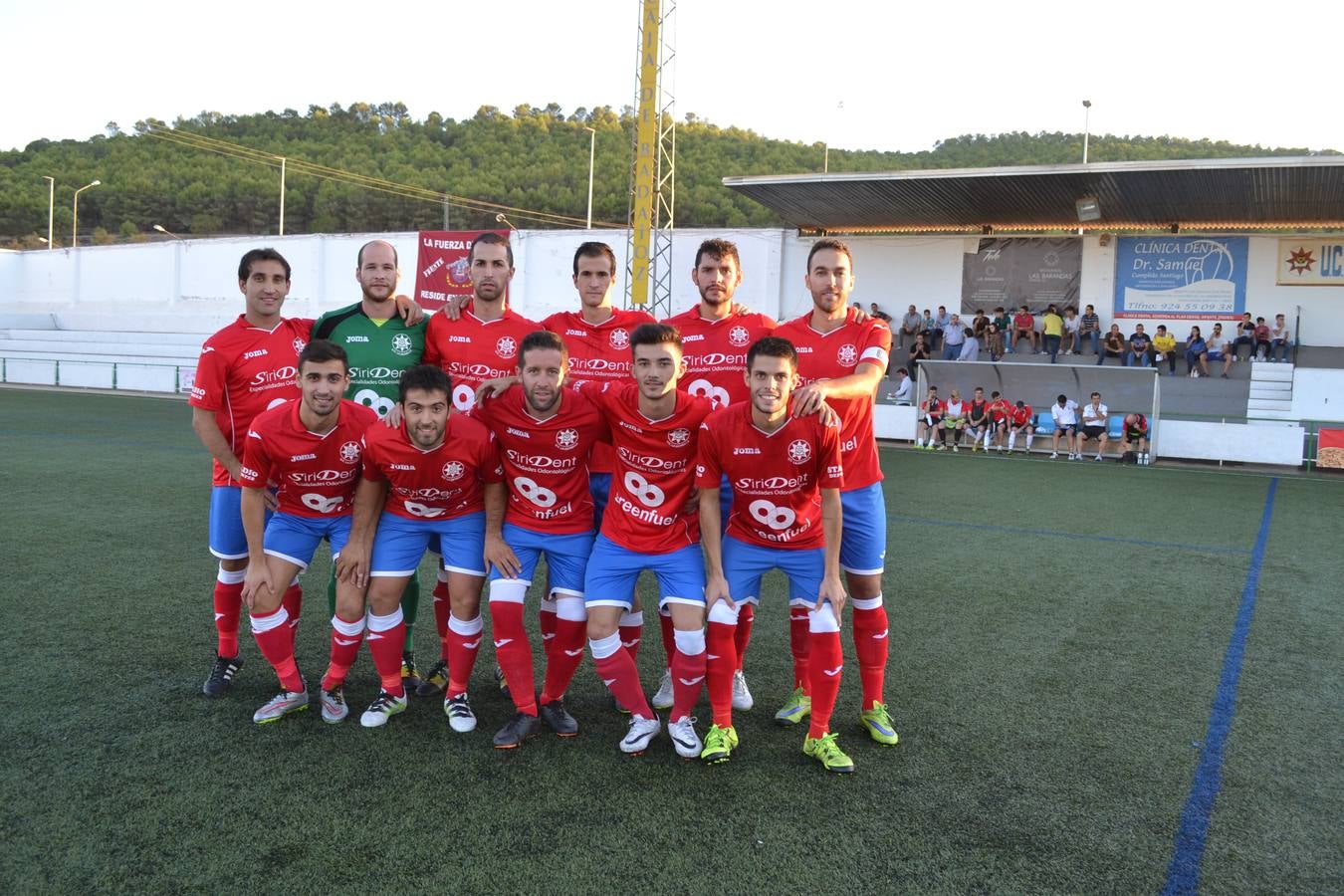 La Estrella consigue en Zafra su primer punto de la temporada en Tercera División